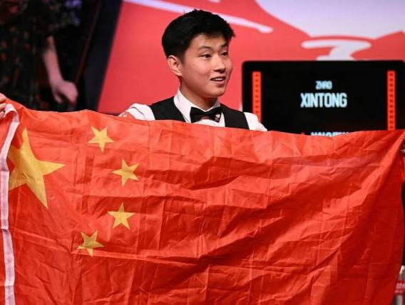 交媒体上留 交媒体上留